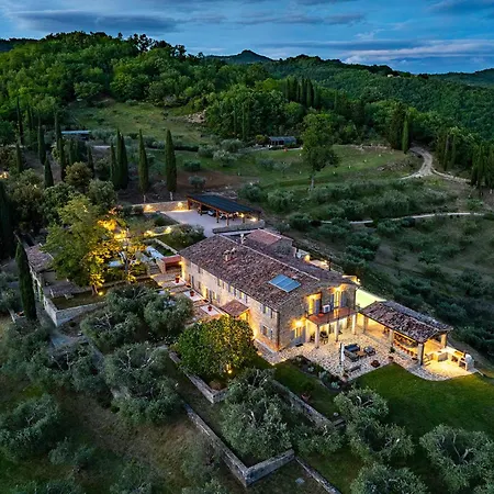 Willa Tenuta Santa Cristina 10, Emma Gubbio