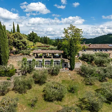 Tenuta Santa Cristina 10, Emma Villa Gubbio